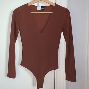 V Long Sleeve Bodysuit